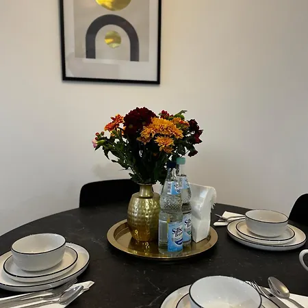 Luxusapartment Golden Garden דירה